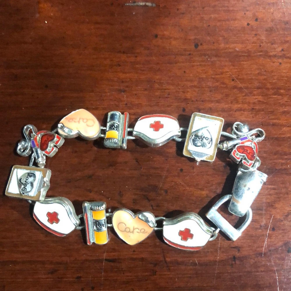 Nurse bracelet